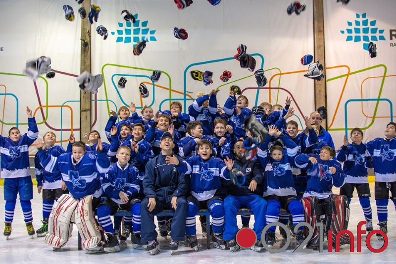 Mladi hokejaši NS Stars-a prvaci Srbije 
