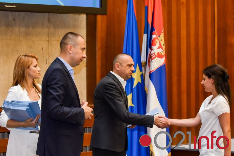 Pokrajina dodelila sredstva za investicije mladih poljoprivrednika 